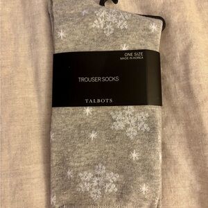 NWT - Talbots Snowflake Pattern Gray Socks